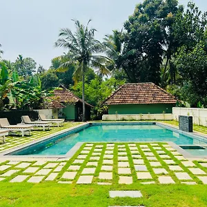 Lumuma Resort Varkala